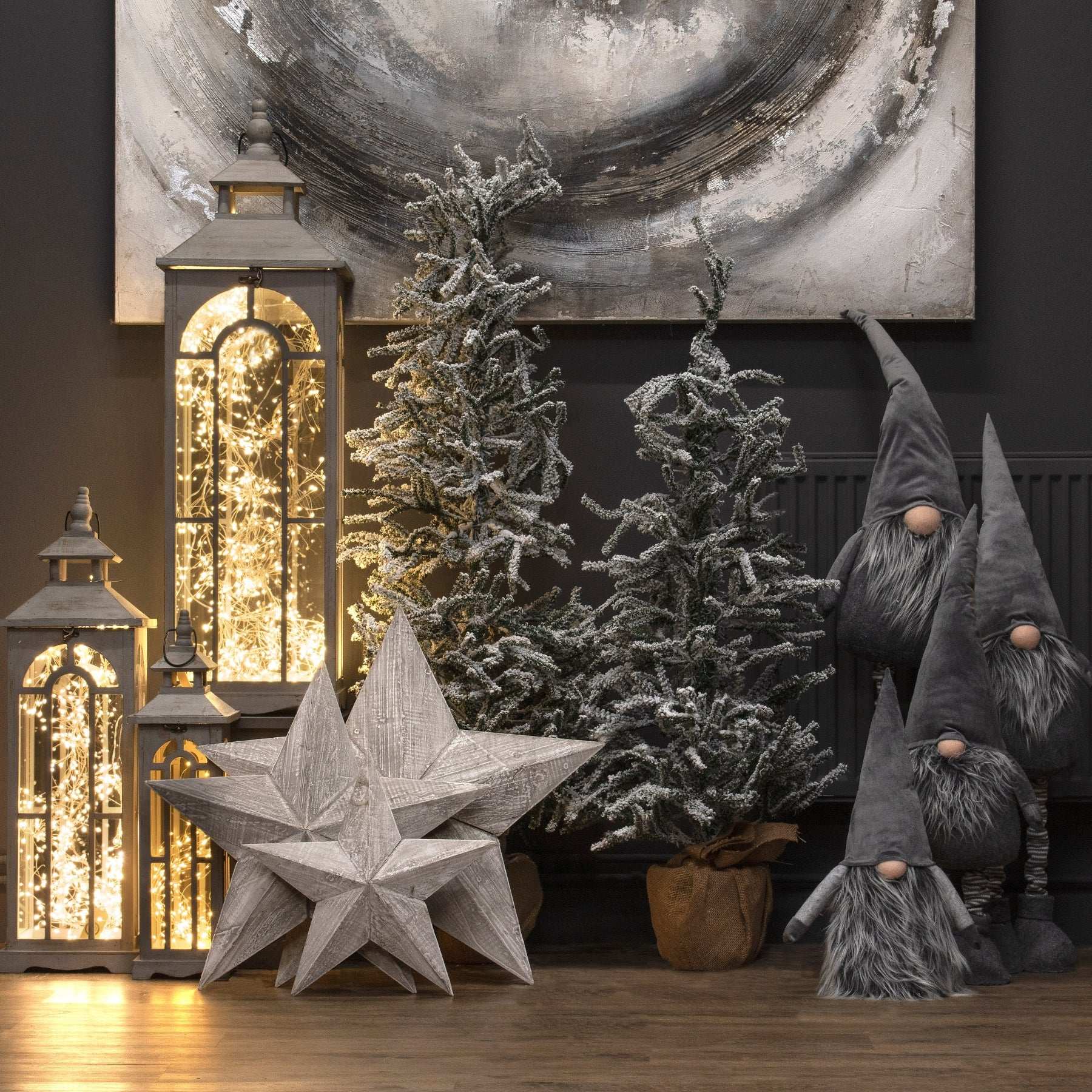 Set Of Three Wooden Lanterns Archway Design-4