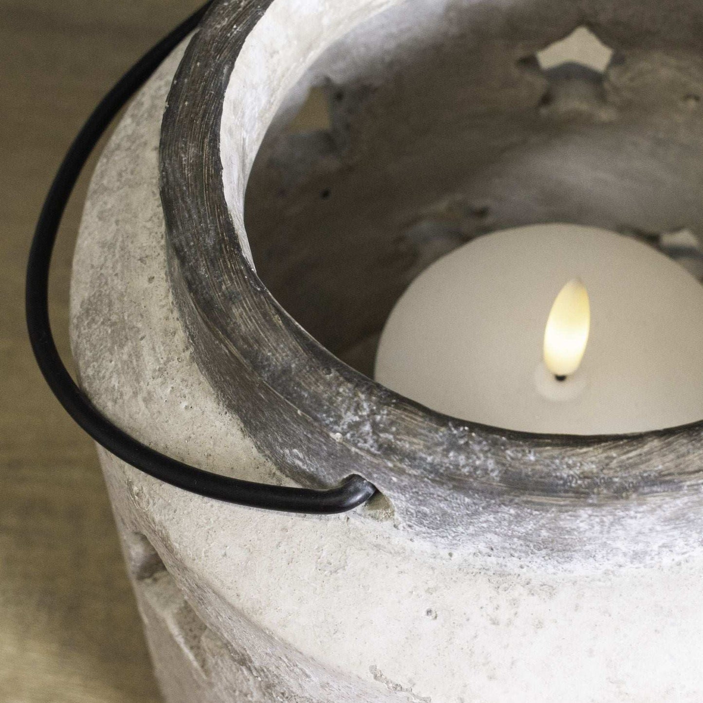 Bloomville Stone Star Lantern Large